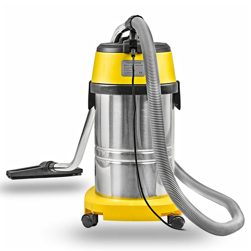 Aspiradora Industrial Versátil G30L 30 Litros Polvo y Agua: Maneja eficientemente suciedad seca y húmeda en entornos industriales y comerciales chilenos.