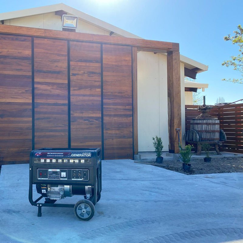 Generador 5.0Kva 21 Amperes de estructura militar de partida manual con AVR Modelo TG5000 Tomahawk Power