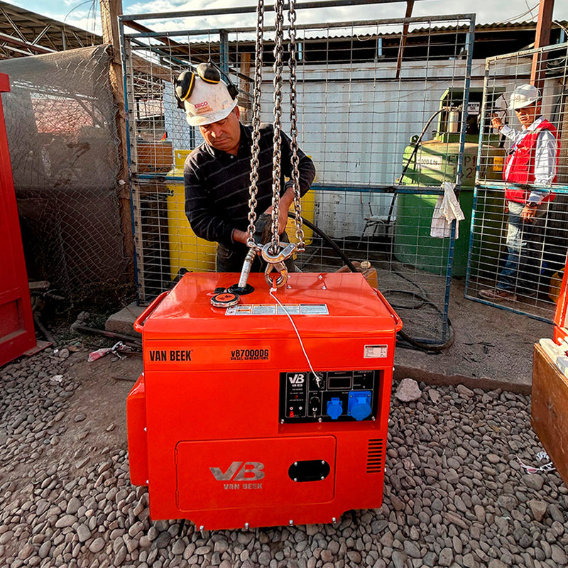 Generador 7.0 Kva a diesel insonorizado monofasico sin ATS Modelo vB7000DG van Beek - PRE VENTA