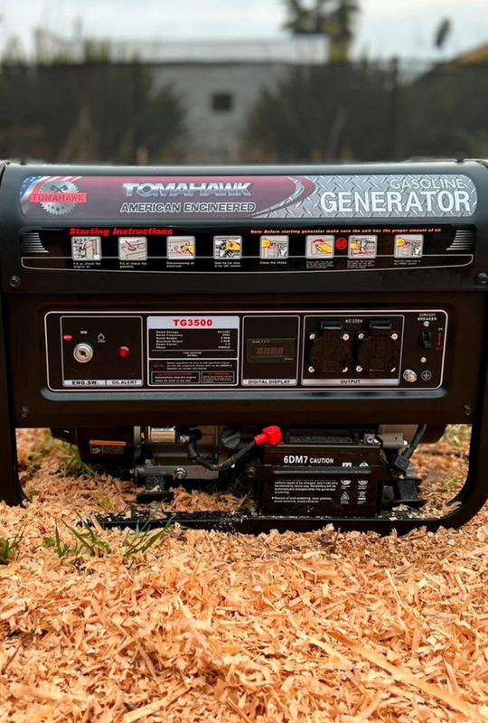 Generador Eléctrico a Nafta TOMAHAWK 3500W - Arranque Eléctrico (foto 7)