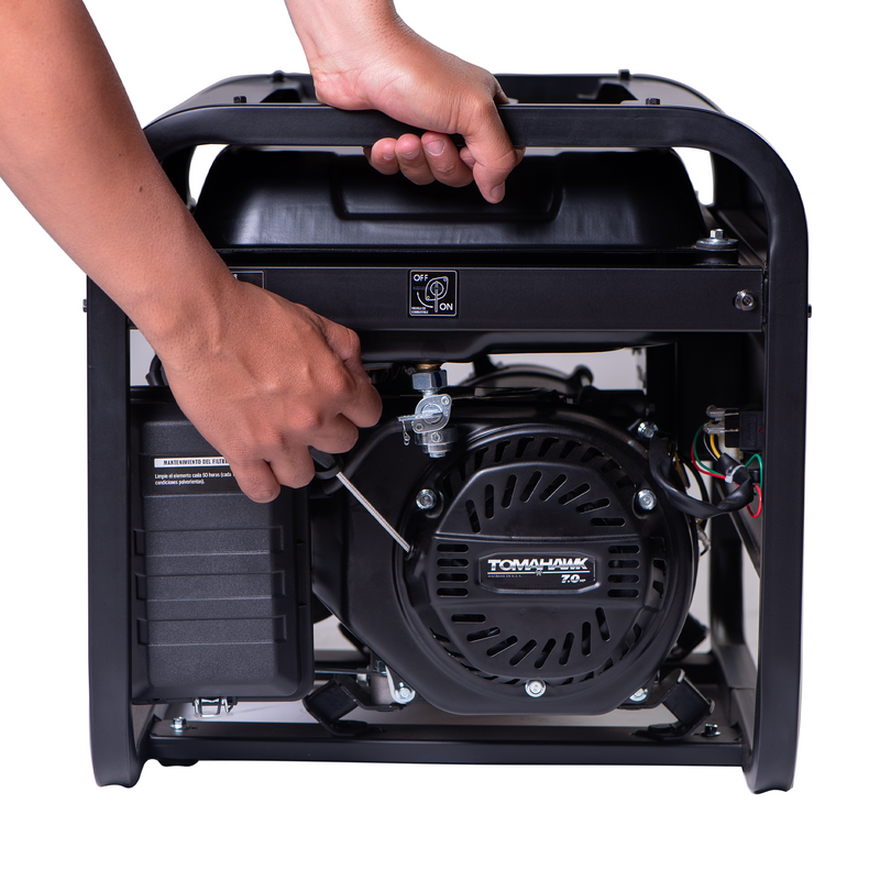 Generador 3.5Kva 16 Amperes de estructura militar y partida manual con AVR Modelo TG3500 Tomahawk Power